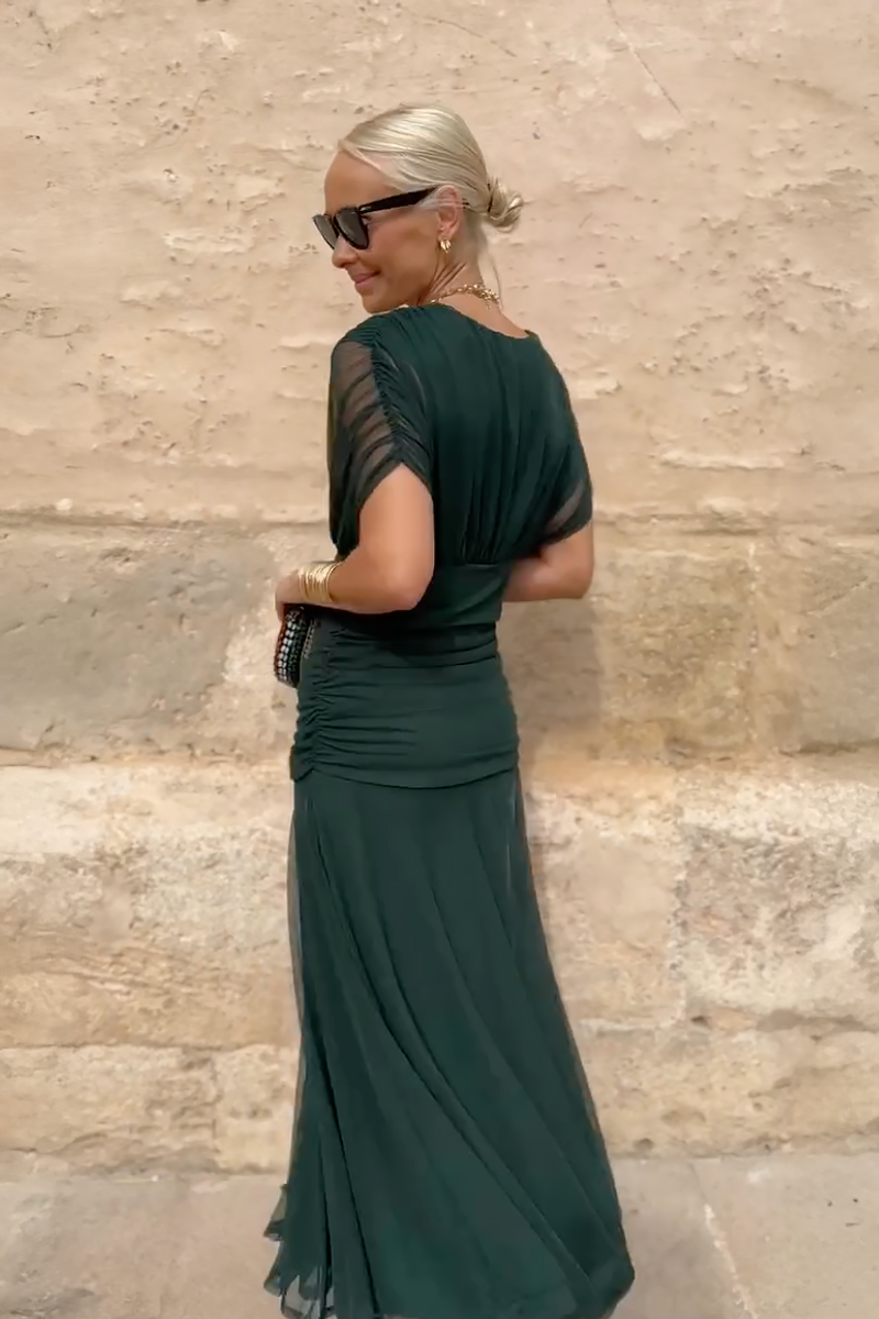 Isla™ | Flowing V-Neck Maxi Dress