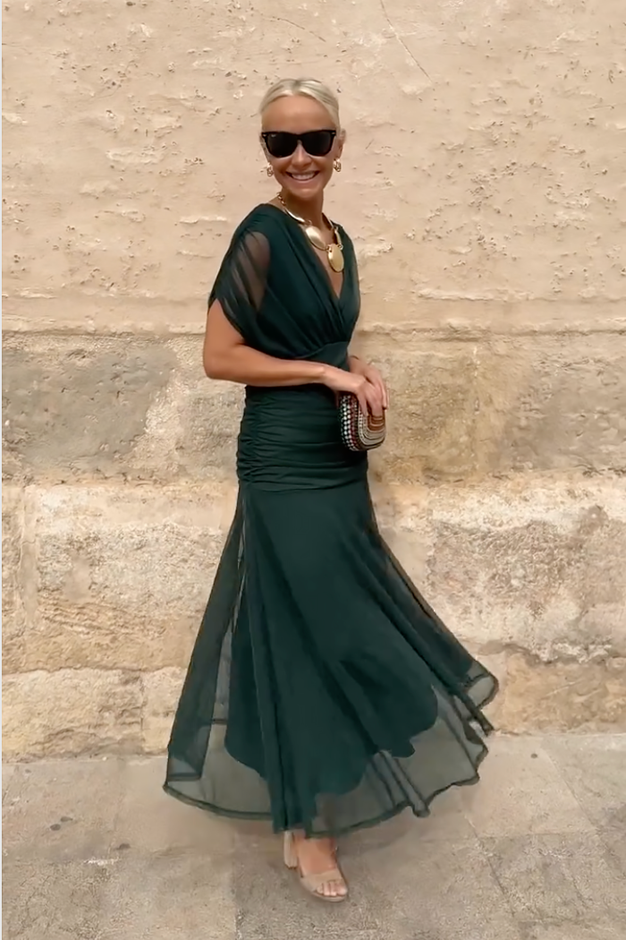 Isla™ | Flowing V-Neck Maxi Dress