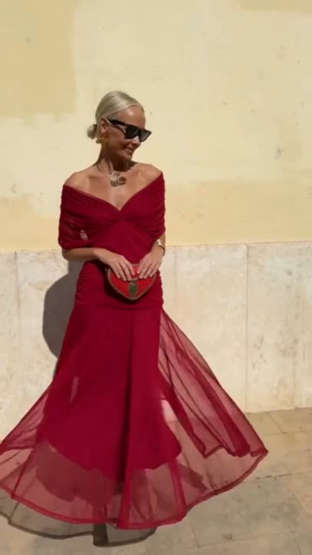 Isla™ | Flowing V-Neck Maxi Dress