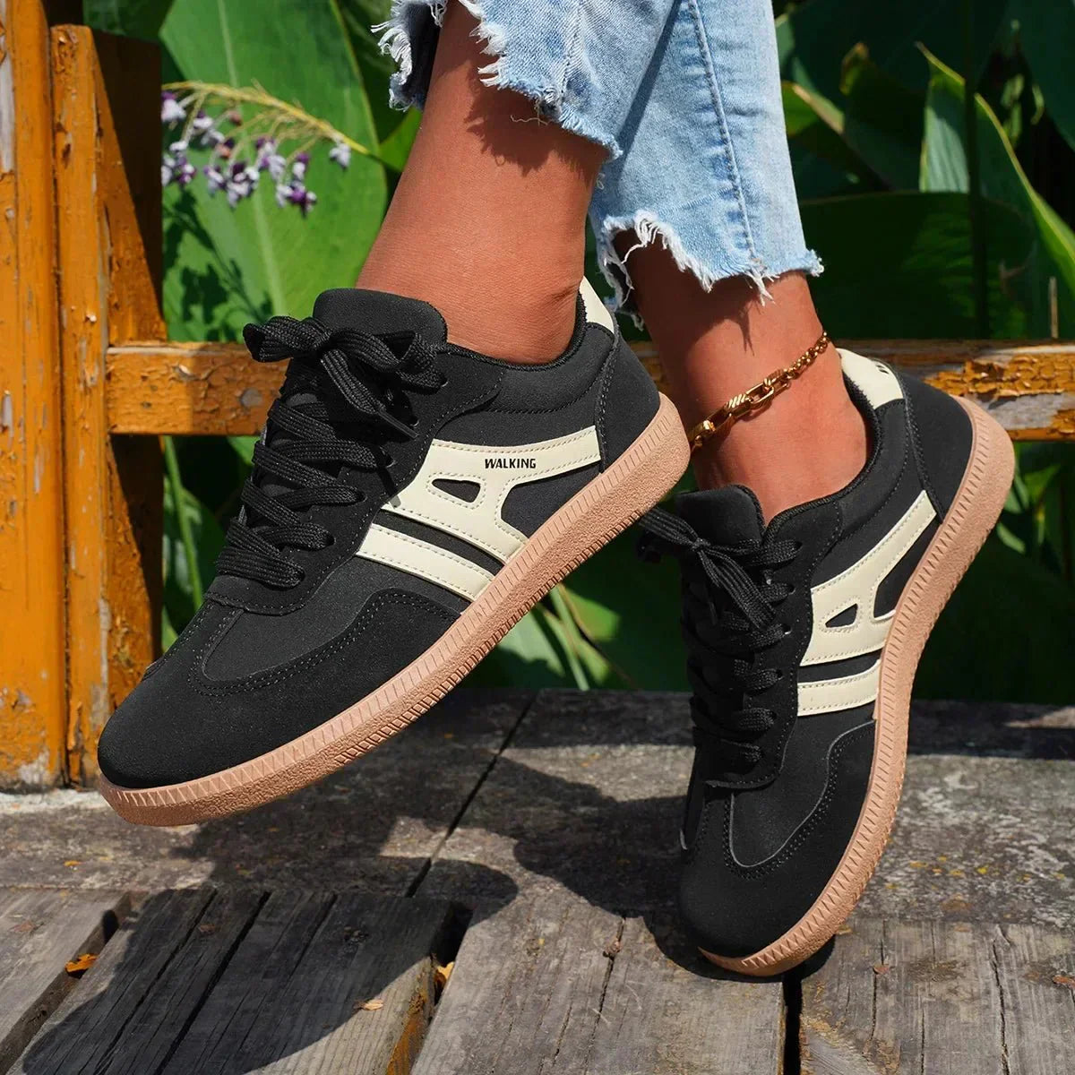 Eloane | Elegant Orthopaedic Sneakers