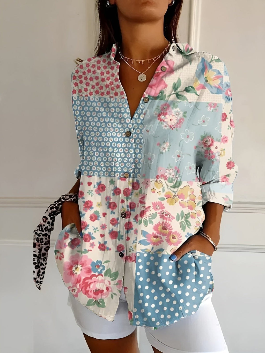 Madilyn | Blouse with Buttons