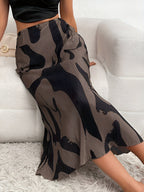Abstract Edit Pleated Maxi Skirt